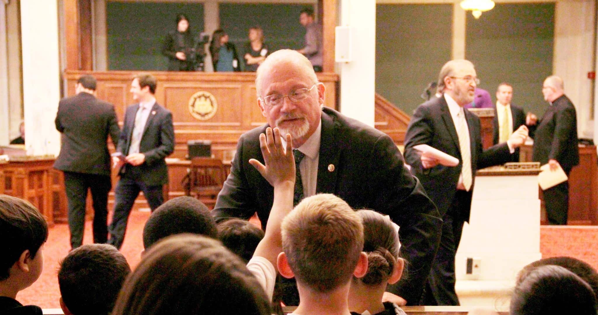 Featured image for “COUNCILMAN BILL GREENLEE INTRODUCES CHILDREN’S HOVERBOARD SAFETY BILL”