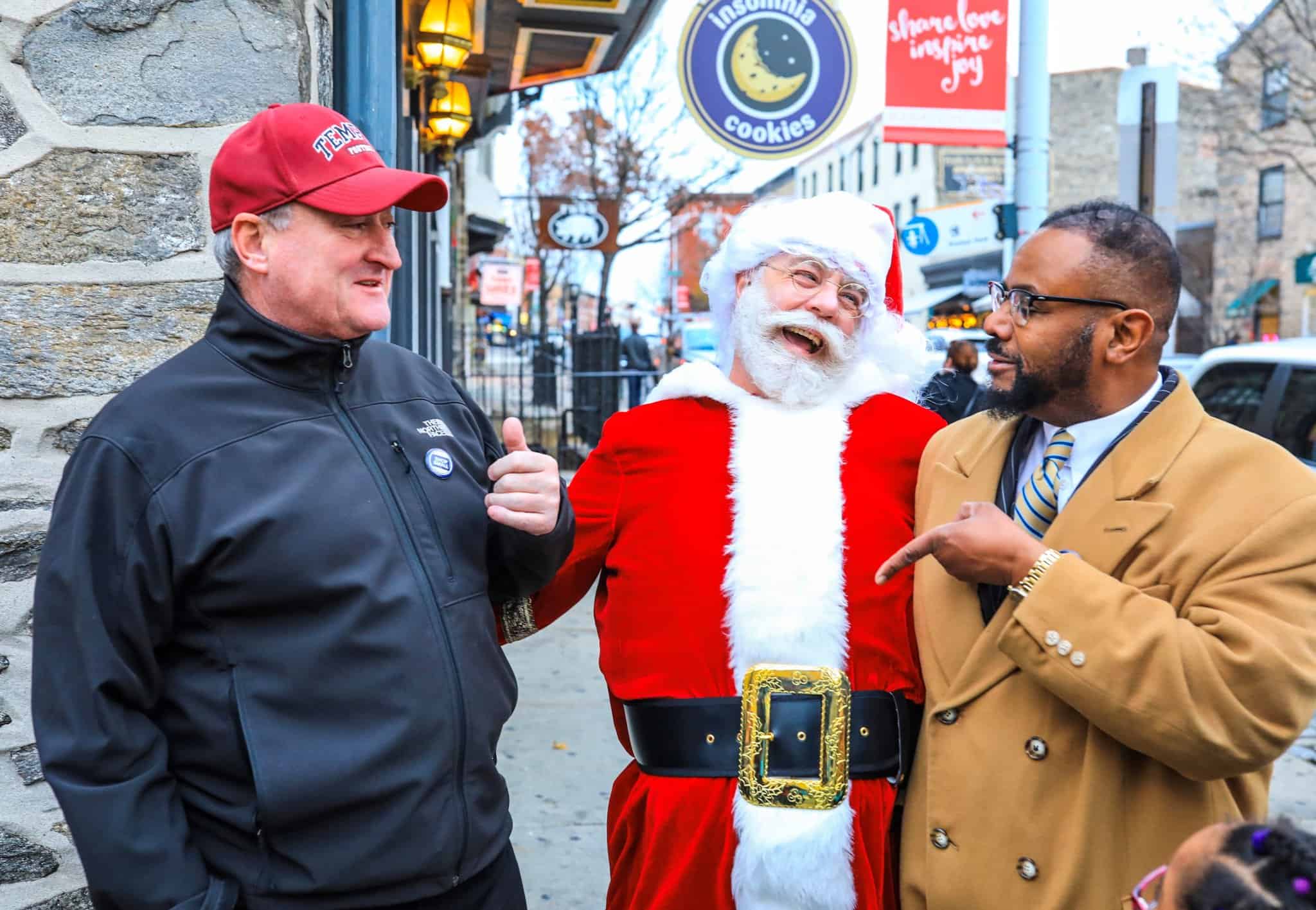 Featured image for “RECOMMENDATIONS FOR SHOPPING LOCALLY IN PHILLY THIS HOLIDAY SEASON”