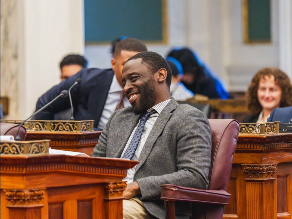 3d035713-6f4b-7ecb-e0c2-13b6a4dd68ab